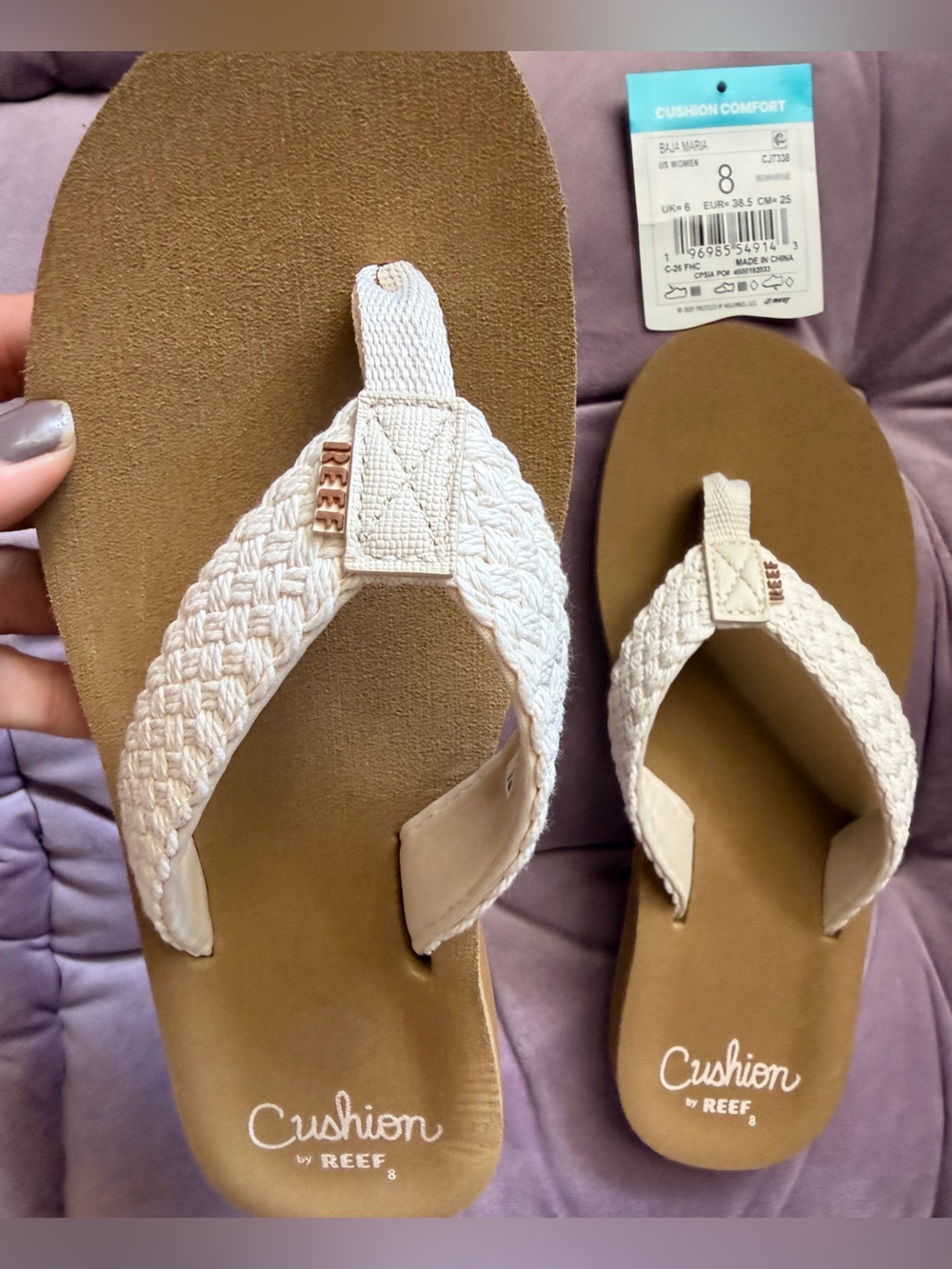 NWT Reef Cushion Baja Maria Woven Strap Sandals in Tan & White
Size 8